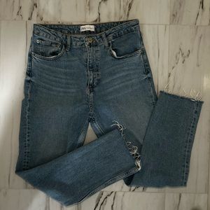 slim fit jeans